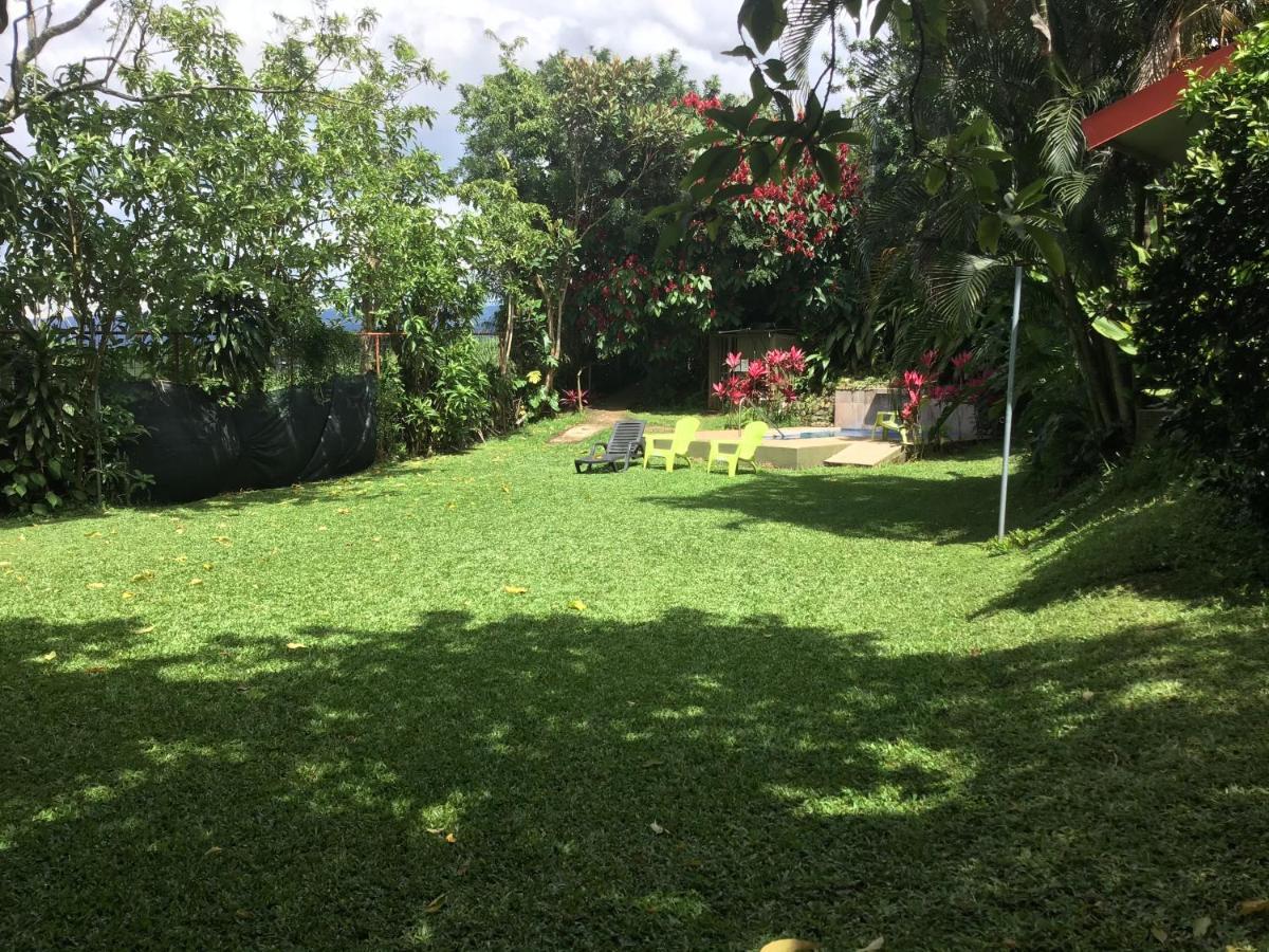 B&B Garden Гресия Екстериор снимка